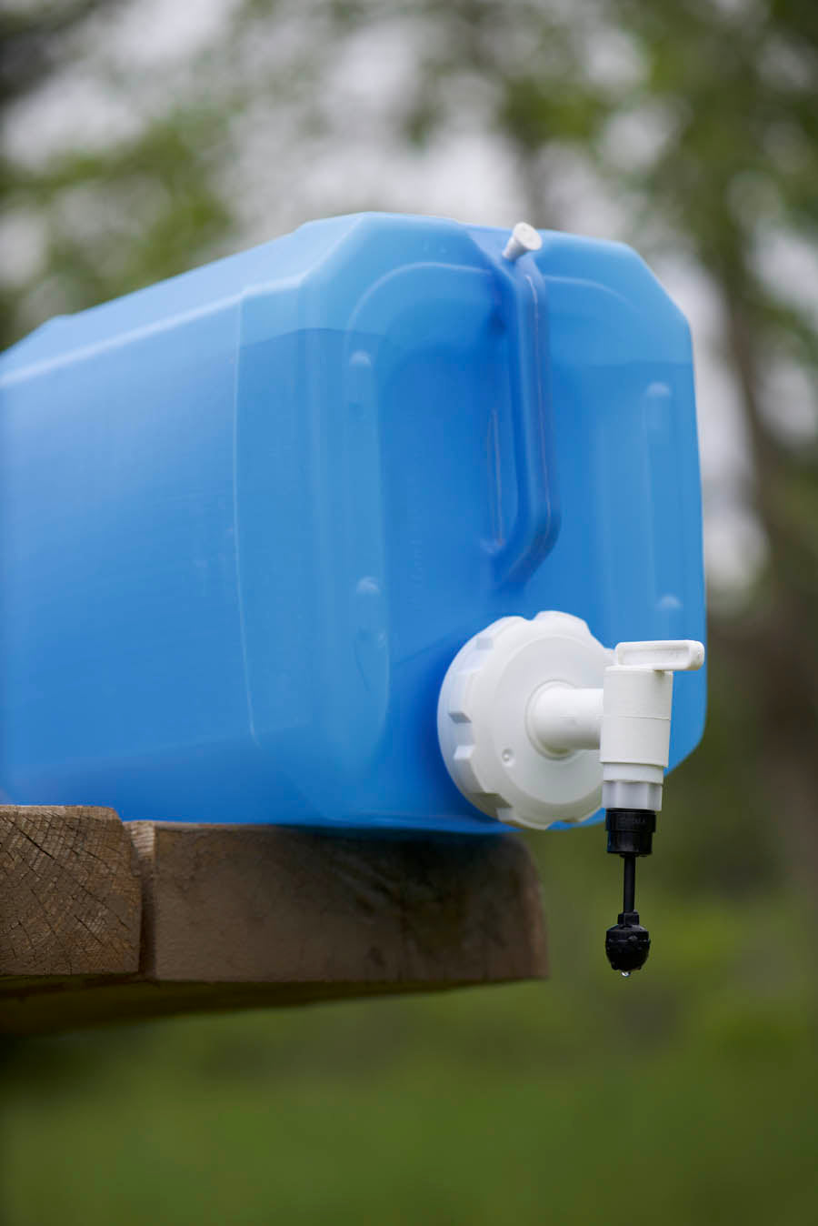 Portable Water Tap with Spigot Adapter